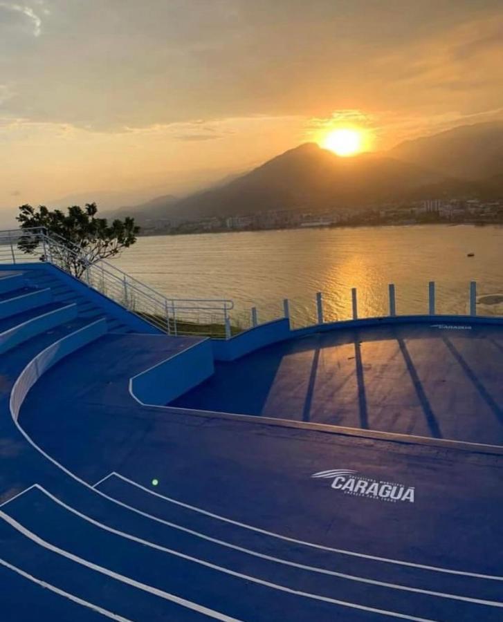 Lindo Apto Praia Martin De Sa Em Condominio Com Piscina, Estacionamento, Wi-Fi 150Mbps,Perto Do Mar!!! Caraguatatuba Exteriér fotografie